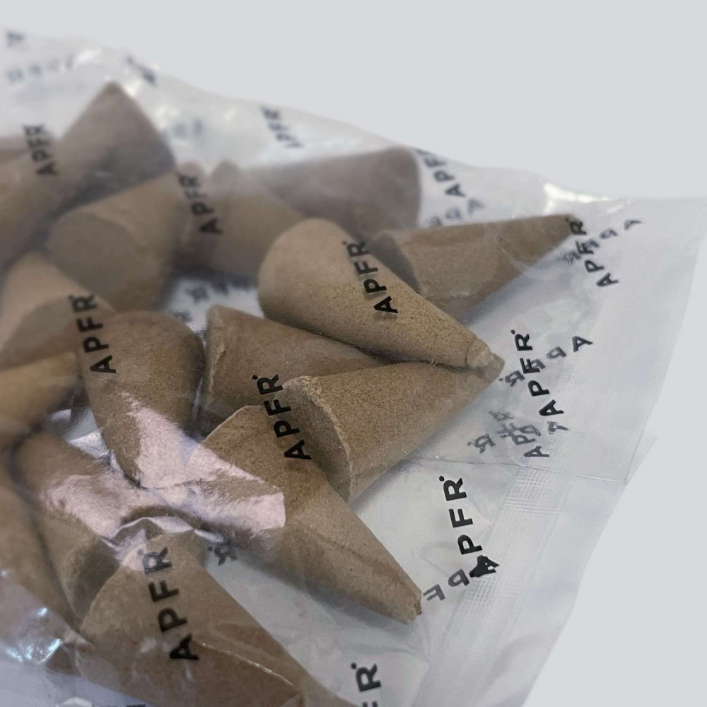 MDNS x APOTHEKE FRAGRANCE INCENSE CONES (CITRUS WOODY) | MADNESS